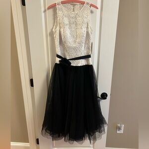Chetta B White and Black Lace Midi Dress